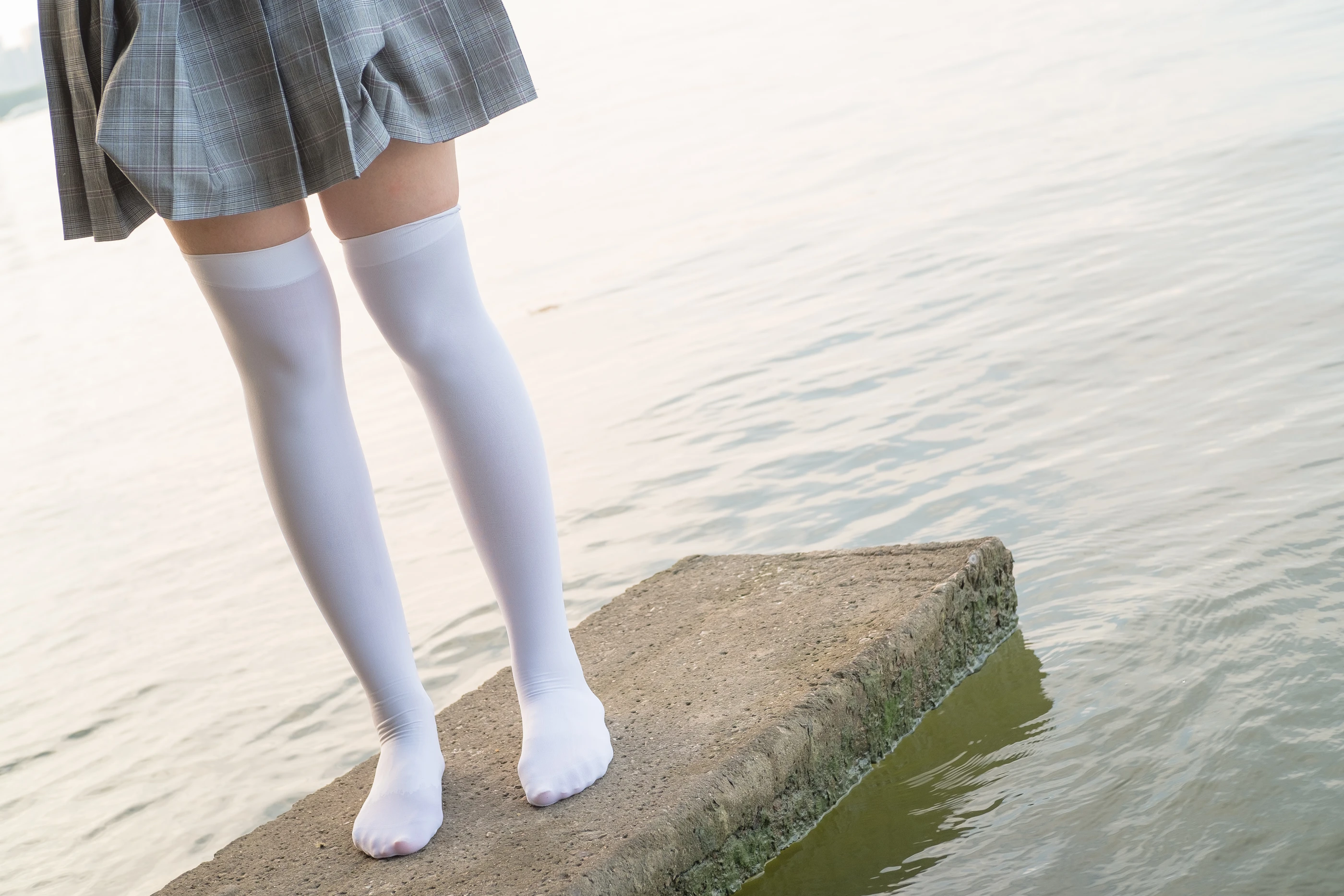森萝财团 R15-032 [113P]插图5